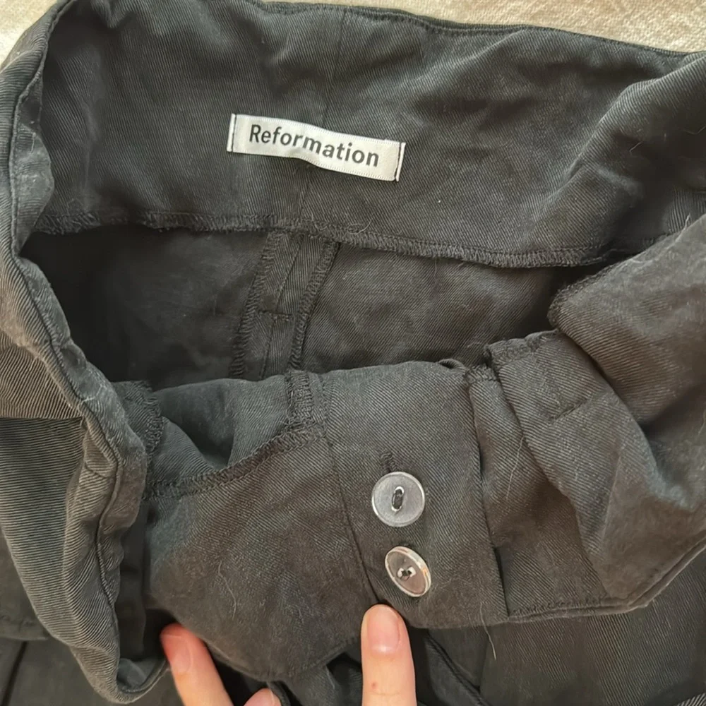 Reformation high-waist paperbag tie ankle pants in charcoal - Picture 10 of 15